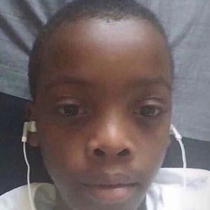 Meet your Posher, James